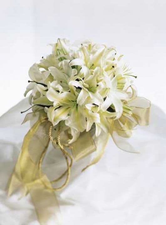 The White Wonders Bouquet