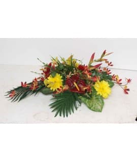 An exotic touch (Silk Flowers)